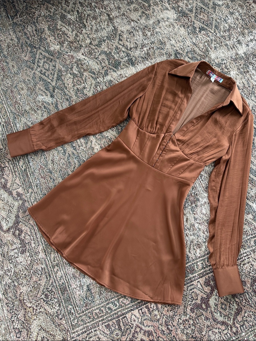 Urban Outfitters UO Phoebe Corseted Shirt Dress in Brown (Size S)